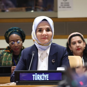 Bakanımız Göktaş, “Teknoloji Kaynaklı Kadınlara ve Kız Çocuklarına Yönelik Şiddetle Mücadele" Temalı G77 ve Yükselen Ortaklar Bakanlar Yuvarlak Masa Toplantısı"nda konuştu: - fotoğraf 9