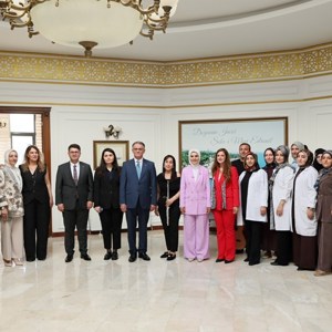 Bakanımız Göktaş, Van'da "Terörsüz Türkiye Kardeşlik Sofrası"nda konuştu: - fotoğraf 3