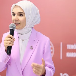 Bakanımız Göktaş, Van'da "Terörsüz Türkiye Kardeşlik Sofrası"nda konuştu: - fotoğraf 1