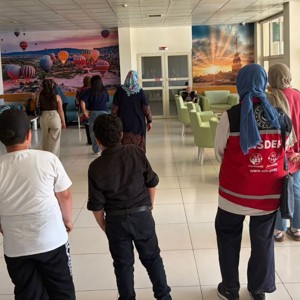 Kuşaklararası Gönül Köprüsü: Huzurevinde Anlamlı Buluşma - fotoğraf 2