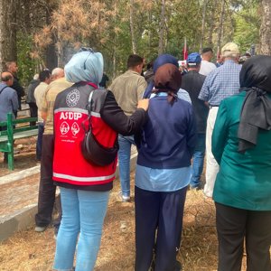 Kıbrıs Gazimiz Halil Çil Son Yolculuğuna Uğurlandı - fotoğraf 2