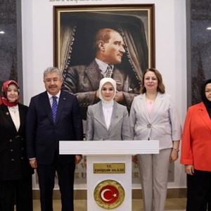 Bakanımız Göktaş, Eskişehir'de Yaşlı Aktif Yaşam Merkezi'nin Açılışında Konuştu - fotoğraf 4