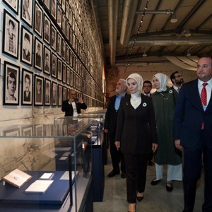 Bakanımız Göktaş, Srebrenitsa Soykırımı'nın 31. Yılı Törenlerinde Cumhurbaşkanı Erdoğan'ın Mesajını Okudu - fotoğraf 3