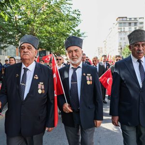 19 Eylül Gaziler Günü Kapsamında “Kahramanlarla Kardeşlik Yolunda” Yürüyüşü - fotoğraf 3