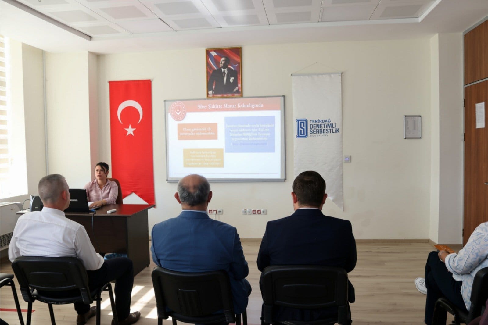 Denetimli Serbestlik Müdürlüğü Personeline Şiddetle Mücadele Eğitimi Verildi