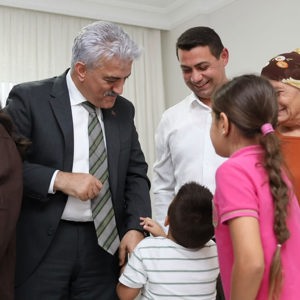 Valimiz Sayın Mehmet Makas, Koruyucu Ailemizi Ziyaret Etti - fotoğraf 6