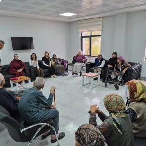 Dünya Alzheimer Günü Kapsamında Kıymetli Büyüklerimize Yönelik Farkındalık Programı Düzenlendi - fotoğraf 2