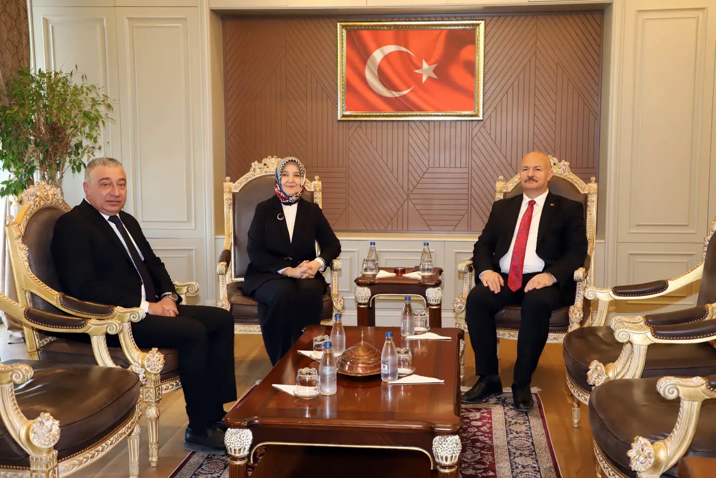 Bakan Yardımcımız Sayın Leman Yenigün, Adıyaman Valimiz Sayın Abdullah Küçük’ü Ziyaret Etti