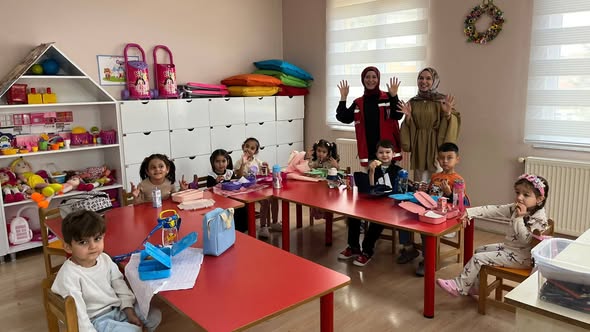 İşaret dili, hepimizin ortak iletişim dili olsun!