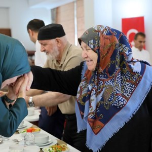 "Şehit Ailelerimiz ve Gazilerimizle Birlik ve Vefa Buluşması"nın 27'ncisi Denizli'de Yapıldı - fotoğraf 7