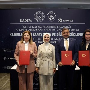 "Kadınlar İçin Yapay Zeka ve Dijital Güçlenme İşbirliği Protokolü" İmza Töreni Düzenlendi - fotoğraf 7