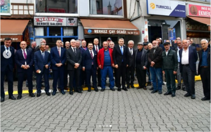 Valimiz Sayın Tahir Şahin, Tonya’da Kıymetli Hemşehrilerimizle Bir Araya Geldi.
