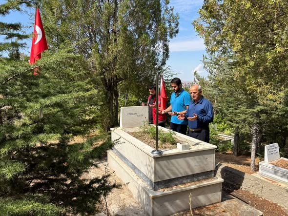 Şehitlerimizin Aziz Hatırasına Sahip Çıkıyoruz