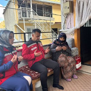 Şehidimiz Jandarma Erbaş Karabey Yıldırım’ın Ailesine Taziye Ziyaretinde Bulunduk. - fotoğraf 3