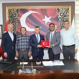 Kırşehir Anadolu Şehit Aileleri Derneği Başkanı Sayın Yunus Erdoğdu ve dernek yöneticileri, İl Müdürümüz Abdurrahman Bilgiç’e hayırlı olsun ziyaretinde bulundu. - fotoğraf 1