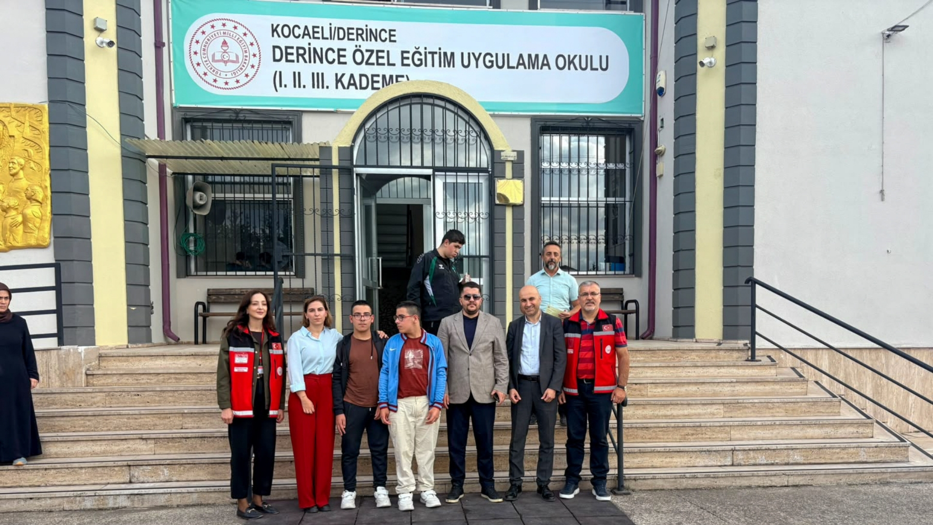 Derince’de Özel Gereksinimli Çocuklarımızın Aileleriyle Birebir Görüşmeler Gerçekleştirildi