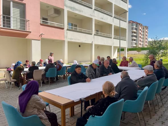 Ulu Çınarlarımızla Sosyal Uyum Etkinliği