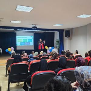 Okul ve Aile Arasında Güçlü Bağ - fotoğraf 2