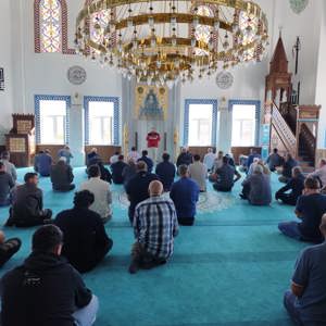 Aile ve Nüfus 10 Yılı Kapsamında Düzenlediğimiz Cuma Seminerlerine Devam Ediyoruz - fotoğraf 2