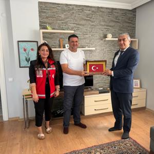 Edremit’te Şehit Yakınları ve Gazilerimize Hane Ziyaretleri - fotoğraf 2