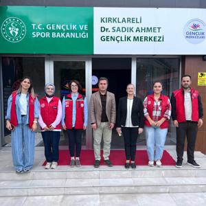 Boşanma Sürecinde Danışmanlık Hizmetlerini Güçlendirmek İçin İş Birliği - fotoğraf 1