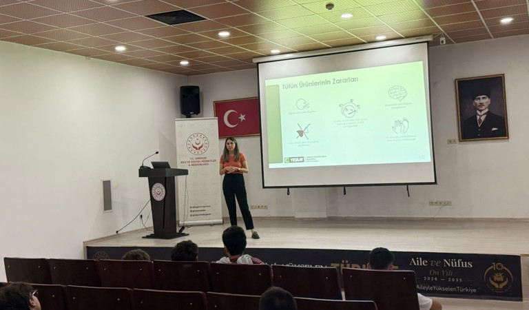 Çocuk Evleri Koordinasyon Merkezi Sakinlerine Tütün Bağımlılığı Eğitimi Verildi
