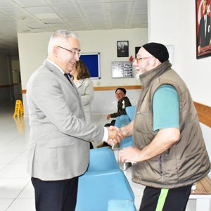 İl Müdürümüz Faruk Uysal’dan Çınarlarımıza Anlamlı Ziyaret - fotoğraf 3