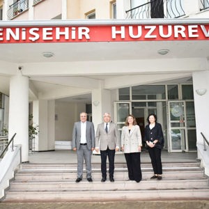 İl Müdürümüz Faruk Uysal’dan Çınarlarımıza Anlamlı Ziyaret - fotoğraf 1