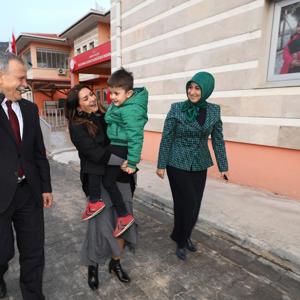 Funda VAROL Hanımefendi, Yeşilırmak Çocuk Evleri Sitesinde kalan çocuklarımızla bir araya geldi - fotoğraf 3
