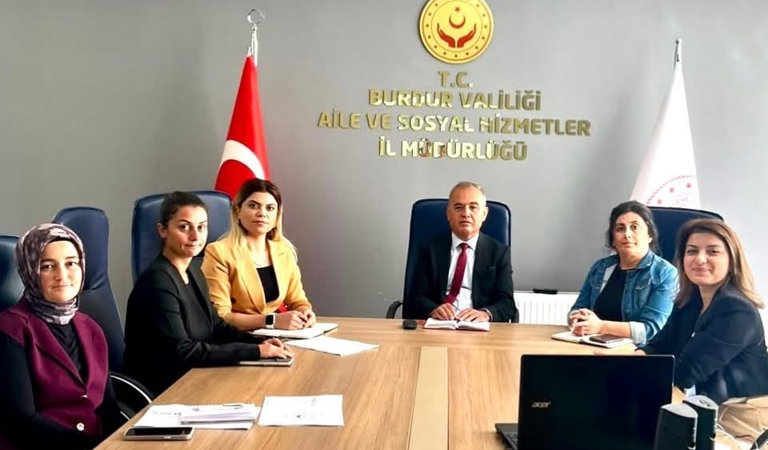 İYİLİK VAR GÖNÜLLÜLÜK PLATFORMU ZOOM TOPLANTISI