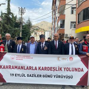 19 Eylül Gaziler Günü Yürüyüşü - fotoğraf 1
