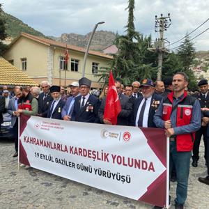 19 Eylül Gaziler Günü Yürüyüşü - fotoğraf 6
