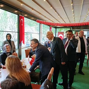 19 Eylül Gaziler Günü’nde Kahraman Gazilerimiz ve Şehit Ailelerimiz Onuruna Yemek Programı Düzenlendi - fotoğraf 6
