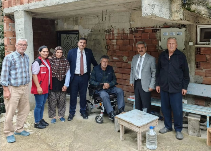 Mustafa Mumcu Ve Kıymetli Ailesini Hanelerinde Ziyaret Edildi.