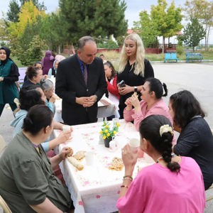 Gönüllere Dokunan Sıcak Bir Buluşma - fotoğraf 3