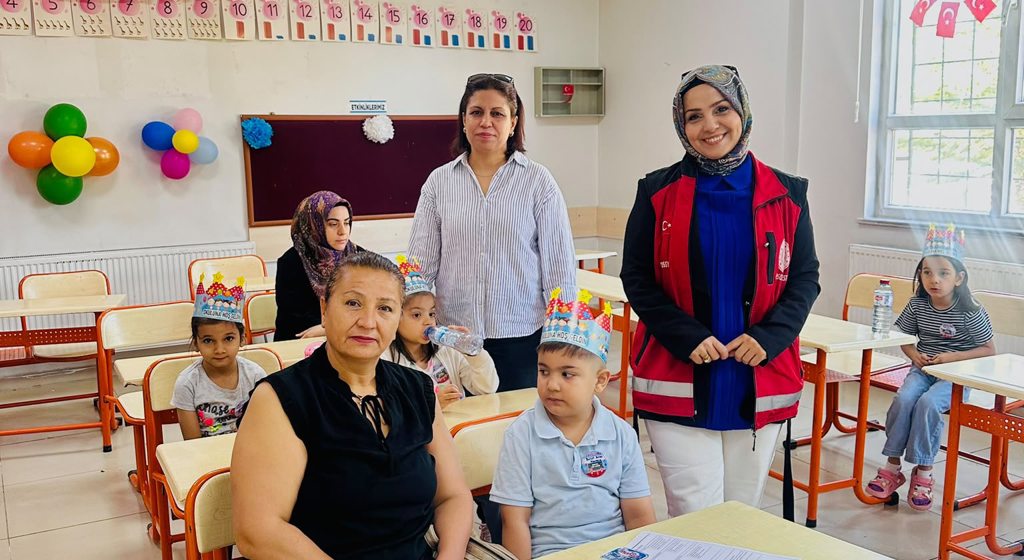 Elbistan’da Okul Uyum Haftasında "Okul Mobil Sosyal Hizmet" Modeli Tanıtıldı