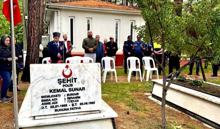 Aziz Şehitlerimiz İbrahim ÇELİKBAŞ ve Kemal SUNAR Sene-i Devriyesinde Dualarla Anıldı