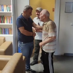 İl Müdür Yardımcımız Seyit Bulak, hafta sonu Gerze Huzurevi’ni ziyaret ederek huzurevi sakinlerimizle bir araya geldi. - fotoğraf 5