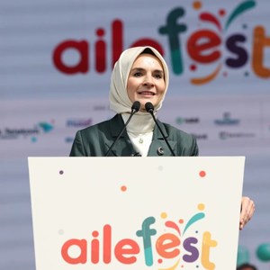 Aile ve Sosyal Hizmetler Bakanımız Göktaş, AileFest'in açılışında konuştu - fotoğraf 1