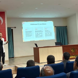 Muhtarlarımıza; Aile ve Nüfus On Yılı, İl Müdürlüğümüzün sosyal hizmetleri ve Bakanlığımızın “İyilik Var” Projesi hakkında bilgilendirme yapıldı. - fotoğraf 1