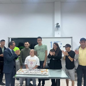 Özel bireylerimizin doğum günlerini hep birlikte kutladık. - fotoğraf 2
