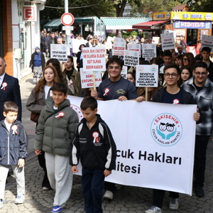 1 Ekim Dünya Yaşlılar Günü Kapsamında İlimizde “Farkındalık Yürüyüşü” Gerçekleştirildi - fotoğraf 7
