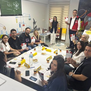 Akhisar’da Koruyucu Aile Hizmet Modeli Tanıtıldı - fotoğraf 1