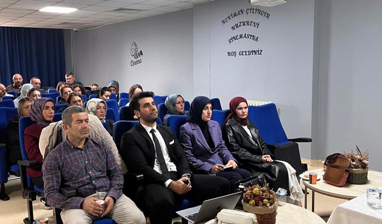 Çocuk Evleri Koordinasyon Merkezi Müdürlüğümüz Tarafından ANKA Eğitim Toplantısı Gerçekleştirildi.
