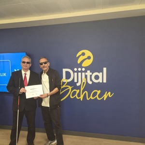 Salihli Huzurevinde “Dijital Bahar Odası” Açıldı - fotoğraf 14