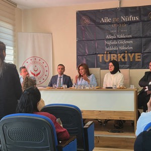İl Müdürümüz, Alaşehir Sosyal Hizmet Merkezi Personeliyle Bir Araya Geldi - fotoğraf 2