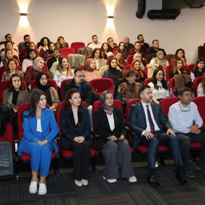 Aile Eğitiminde Güçlenen Kadro - fotoğraf 1