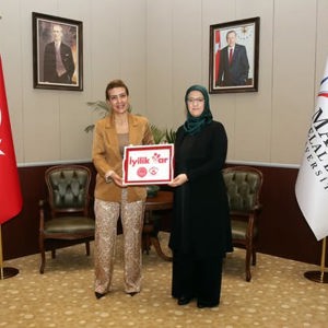 İyilik Var Platformu Kapsamında İş Birliği İmkânları Değerlendirildi - fotoğraf 1
