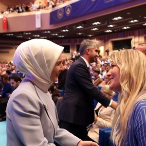 Cumhurbaşkanı Erdoğan ve Bakanımız Göktaş Şehit Yakınları, Gazi ve Gazi Yakınlarımızın Kamu Kurumlarına Yerleştirilmesi Kura Töreni’ne katıldı - fotoğraf 2