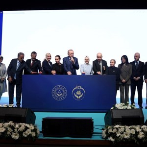 Cumhurbaşkanı Erdoğan ve Bakanımız Göktaş Şehit Yakınları, Gazi ve Gazi Yakınlarımızın Kamu Kurumlarına Yerleştirilmesi Kura Töreni’ne katıldı - fotoğraf 14
